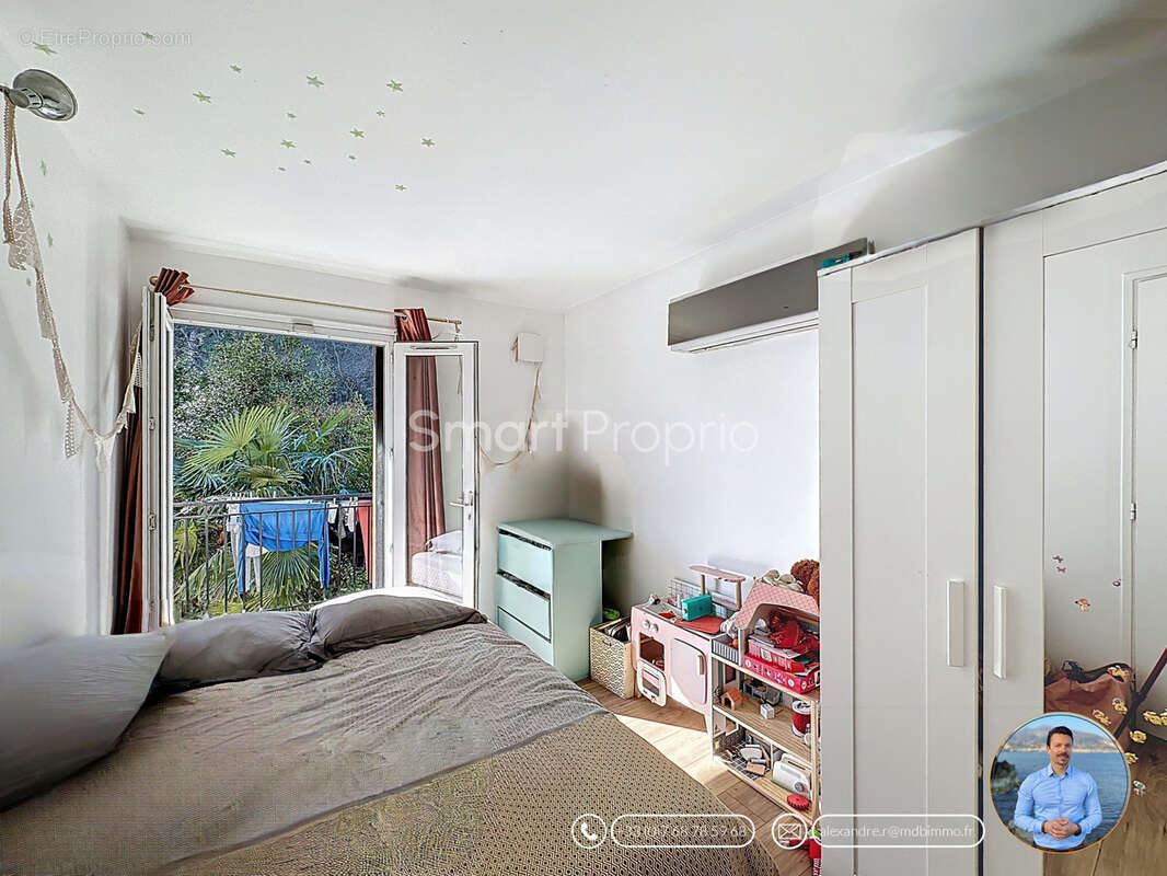 Appartement à ROQUEBRUNE-CAP-MARTIN