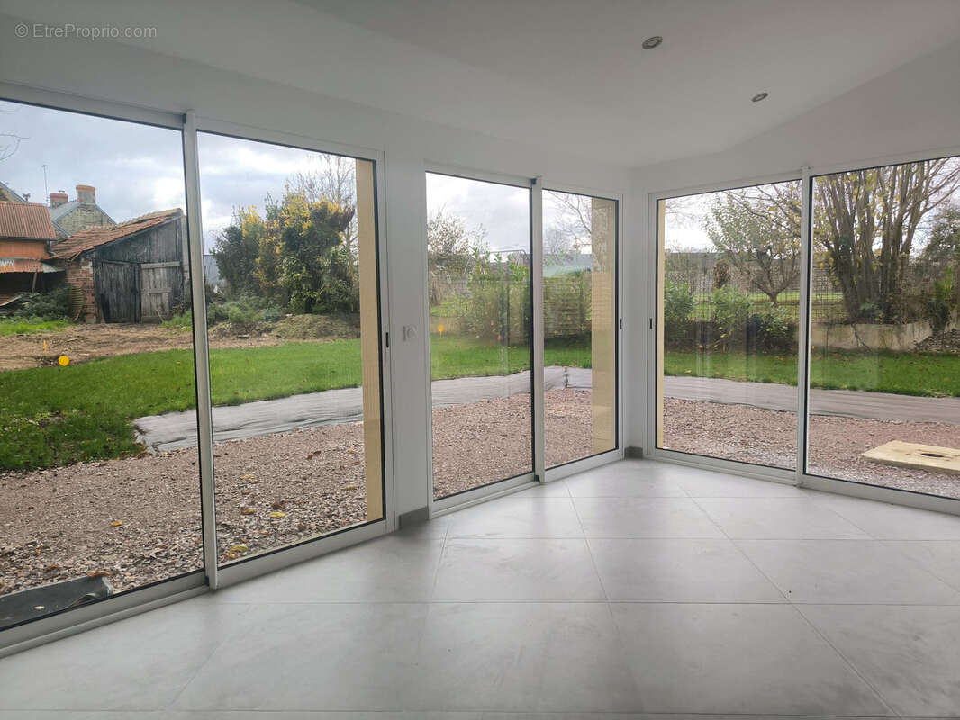 Maison à LE MOLAY-LITTRY