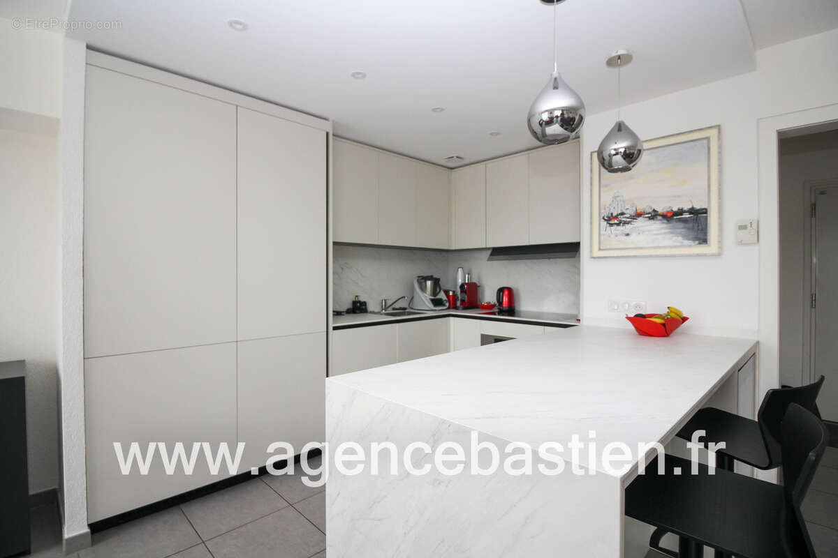 Appartement à DIVONNE-LES-BAINS