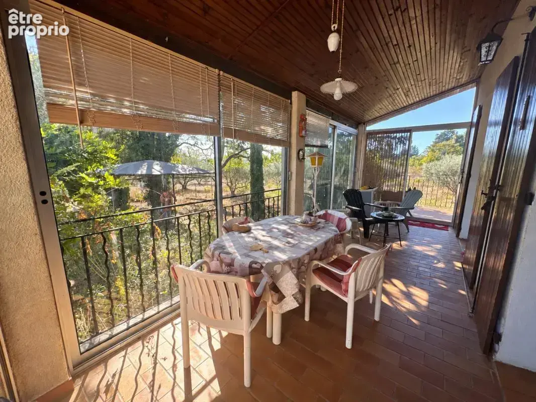 Maison T6 avec piscine et terrain  de 6 229 m² avec oliviers - photo 5