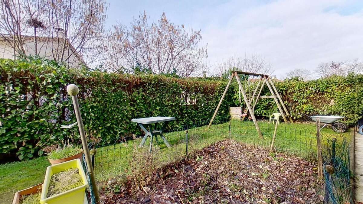 Appartement à RILLIEUX-LA-PAPE