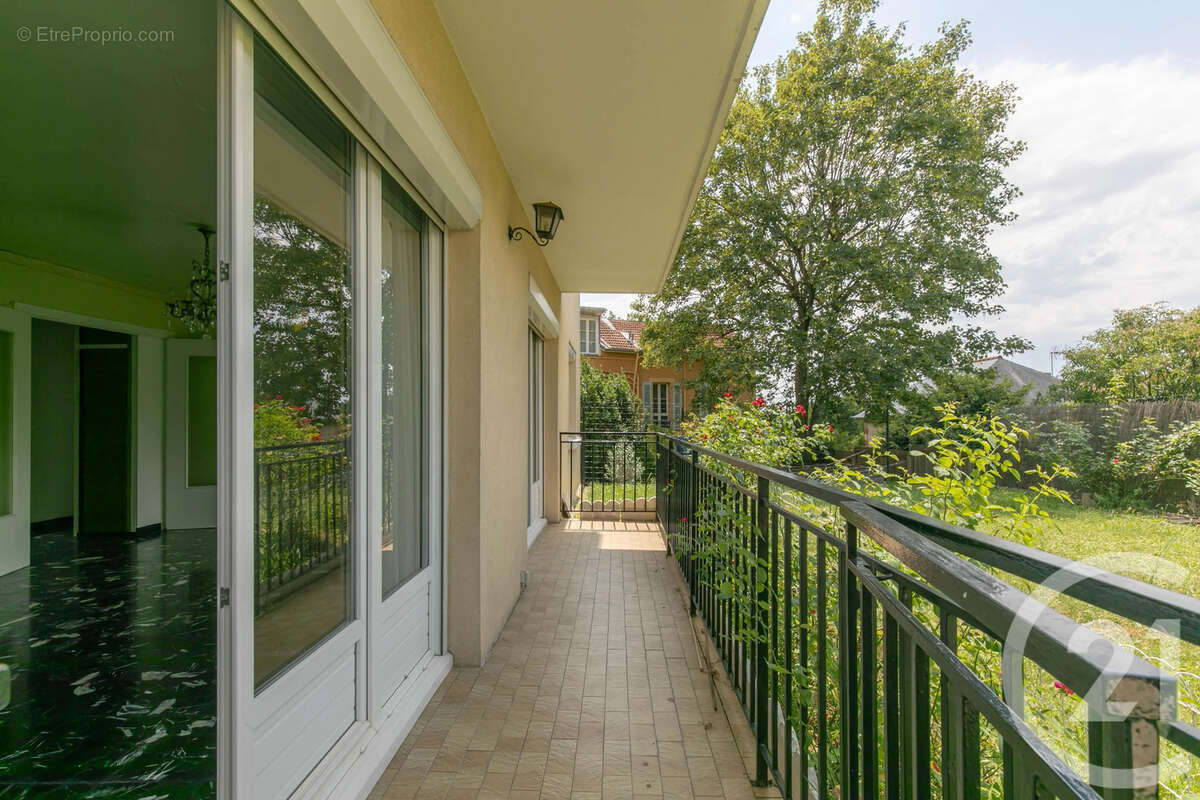 Appartement à CHAMPIGNY-SUR-MARNE