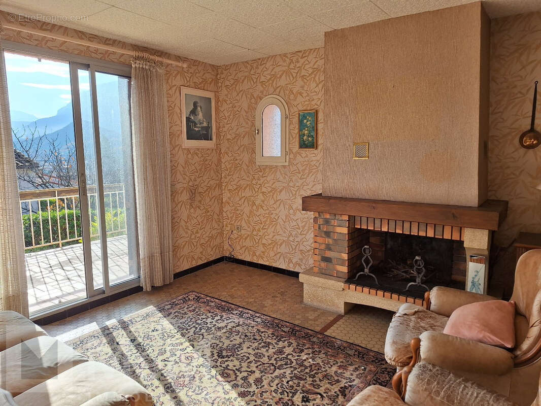 Maison à QUILLAN