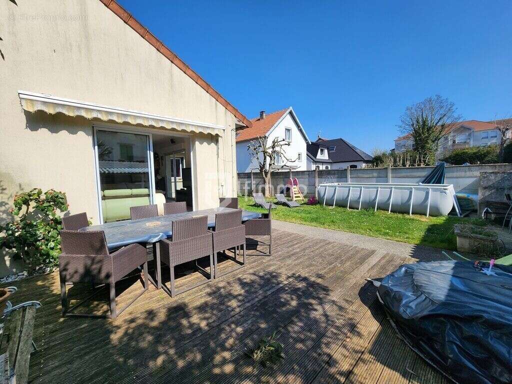 Maison à PONTAULT-COMBAULT