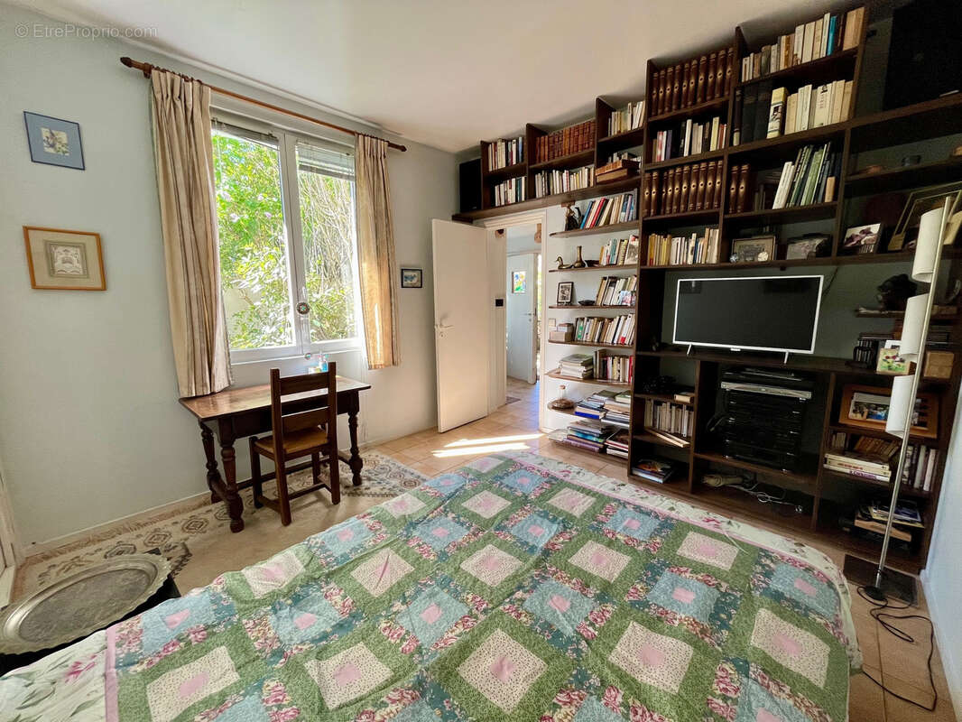 Maison à SAINT-MAUR-DES-FOSSES