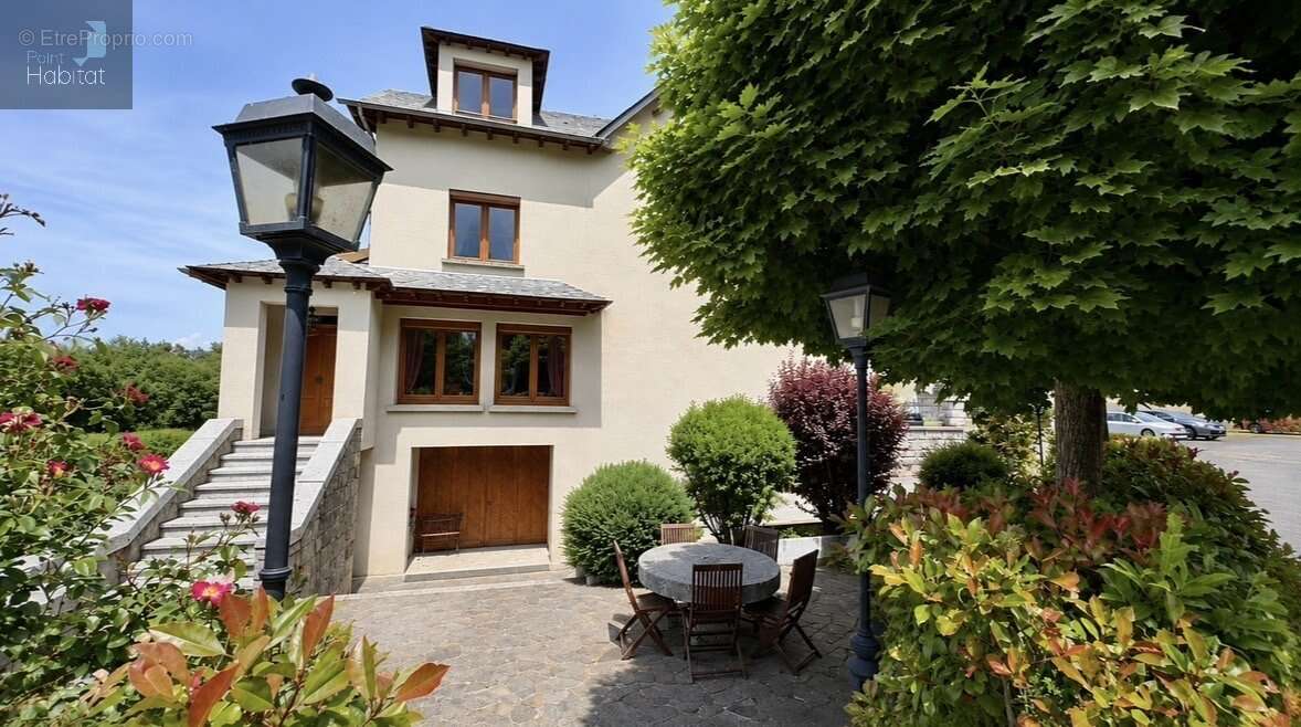 Maison à usage de chambres d'hôtes - photo 2