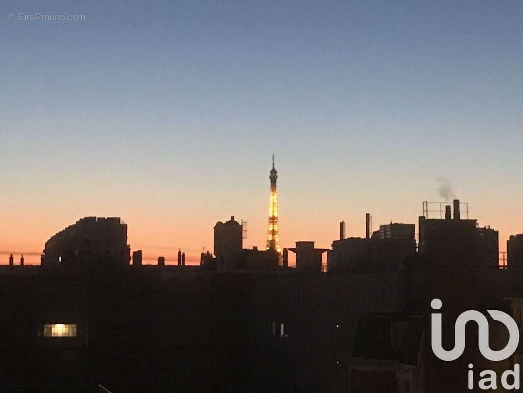 Photo 2 - Appartement à PARIS-16E