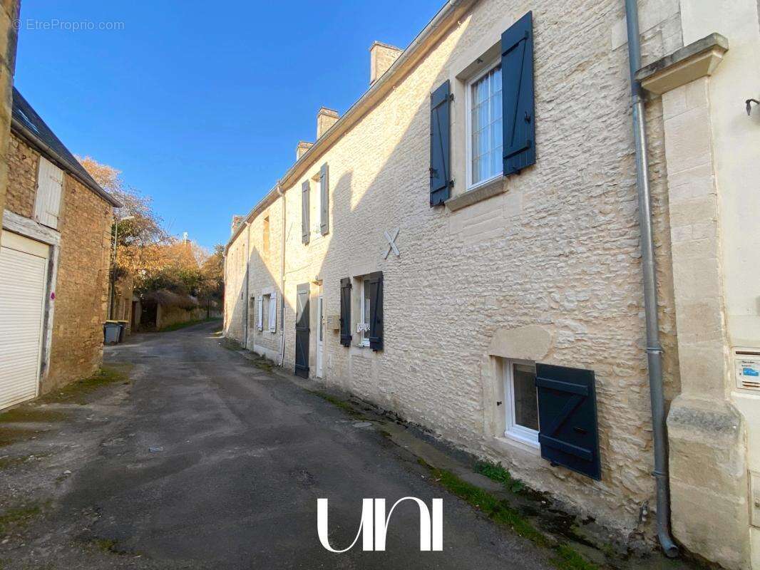 Maison à THAON