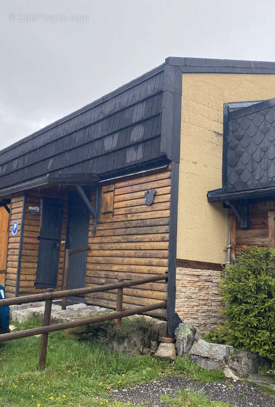 Maison à LES ANGLES