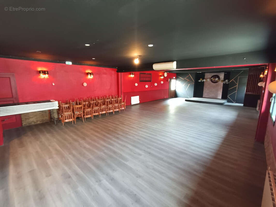 Restaurant de 400 m2 + 2 appartements - photo 4