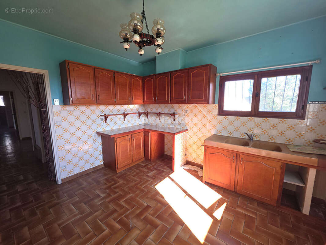 Maison à NANS-LES-PINS