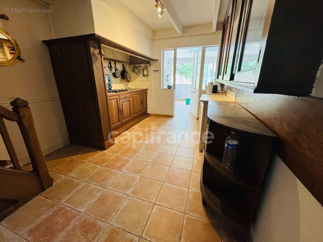 Quimiac - a vendre maison de pecheurs + dépendance avec jardin clos - 4 chambres - accès plage de lanséria et commerces à pied - photo 4