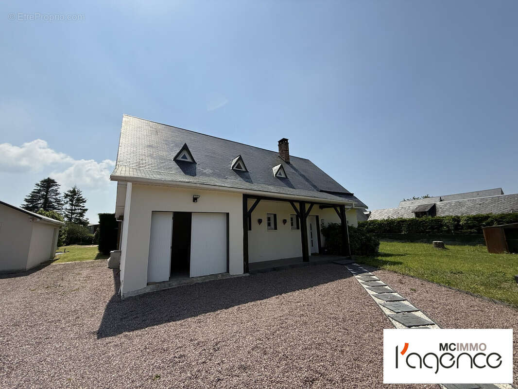 Maison à OCTEVILLE-SUR-MER