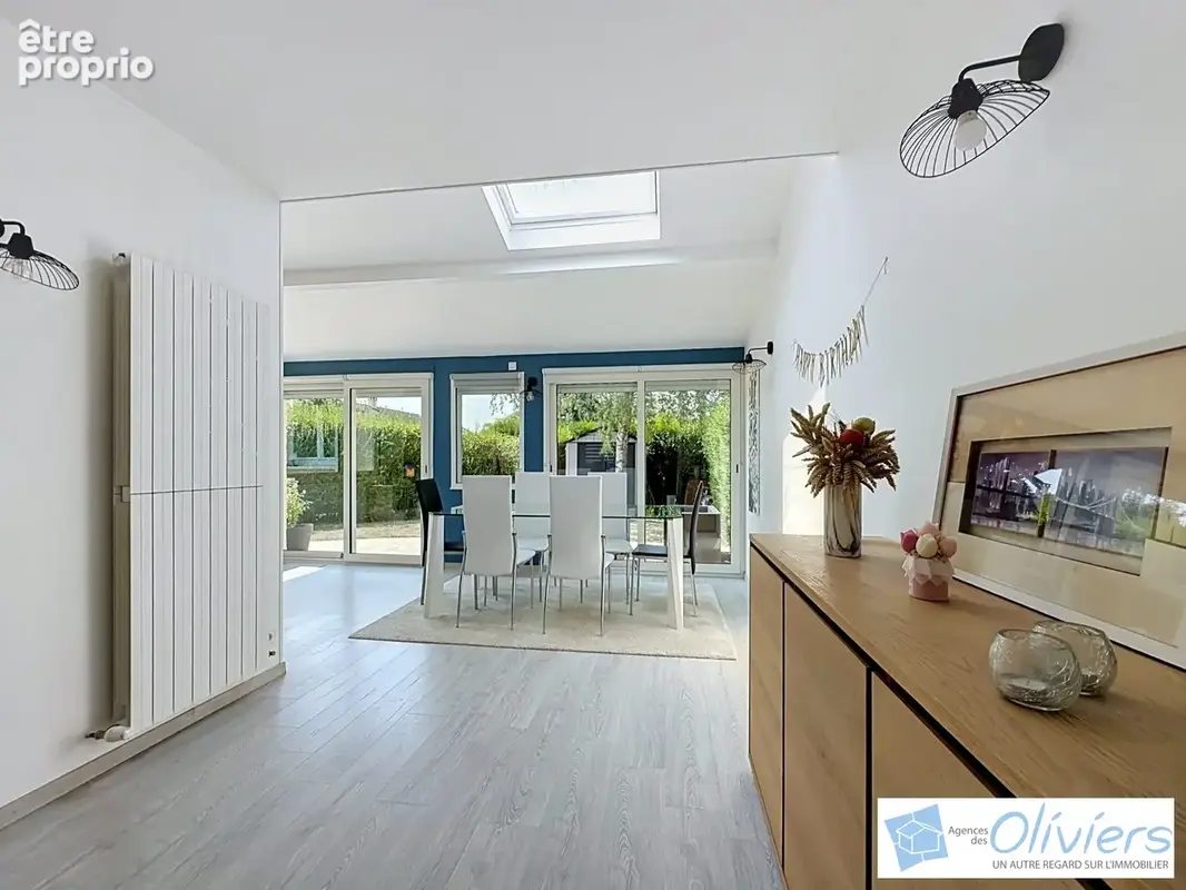 Maison 121 m² à Voisins-Le-Bretonneux  - photo 3