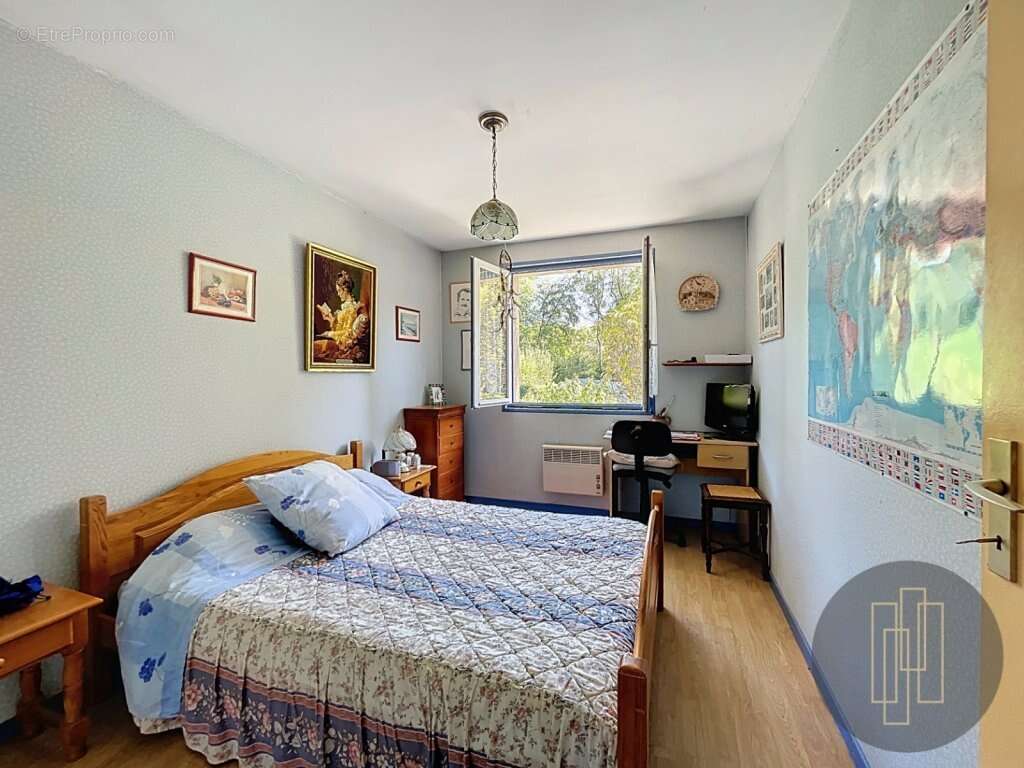 Maison à POUILLY-LE-MONIAL