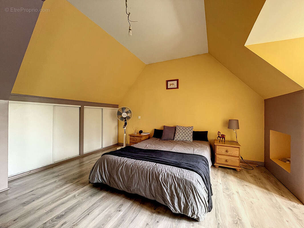 Maison à DOUVILLE-EN-AUGE