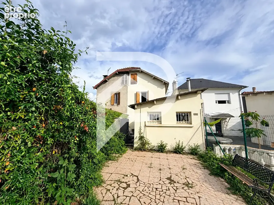 Ensemble immobilier de 2 Maisons, 8 pièces 180 m² avec jardin - photo 2
