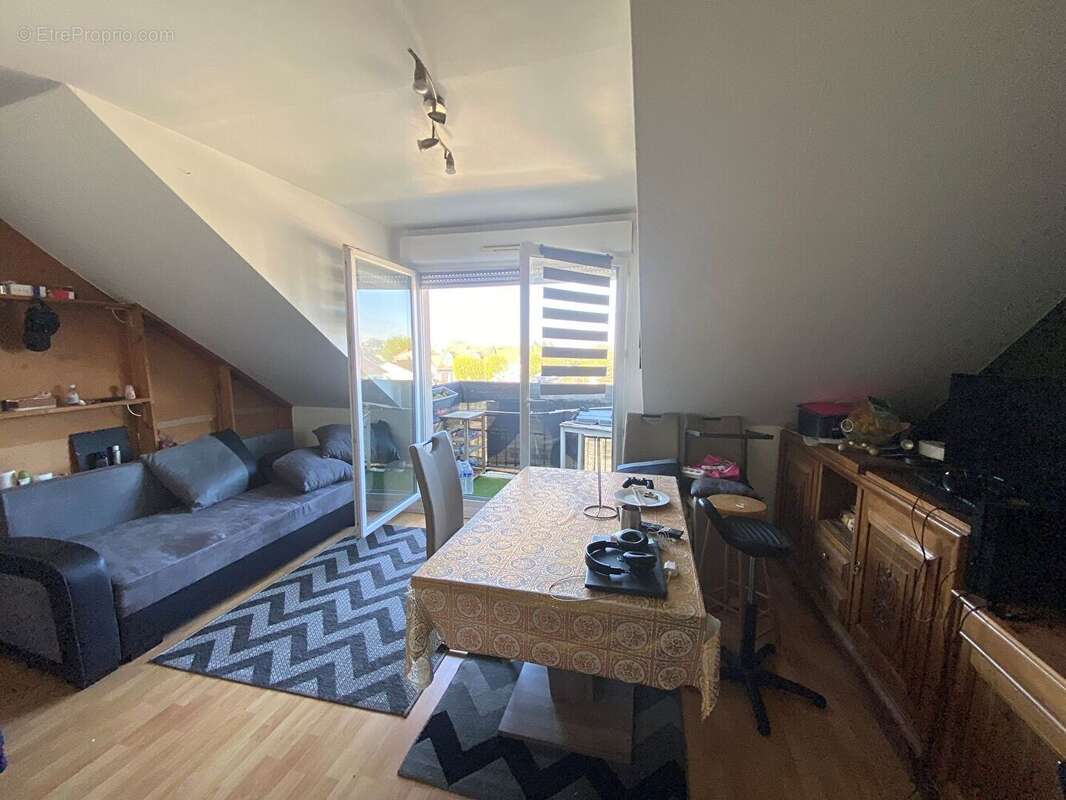 Appartement à GRIGNY