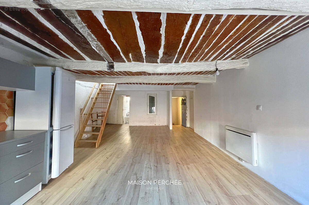 Appartement à DRAGUIGNAN