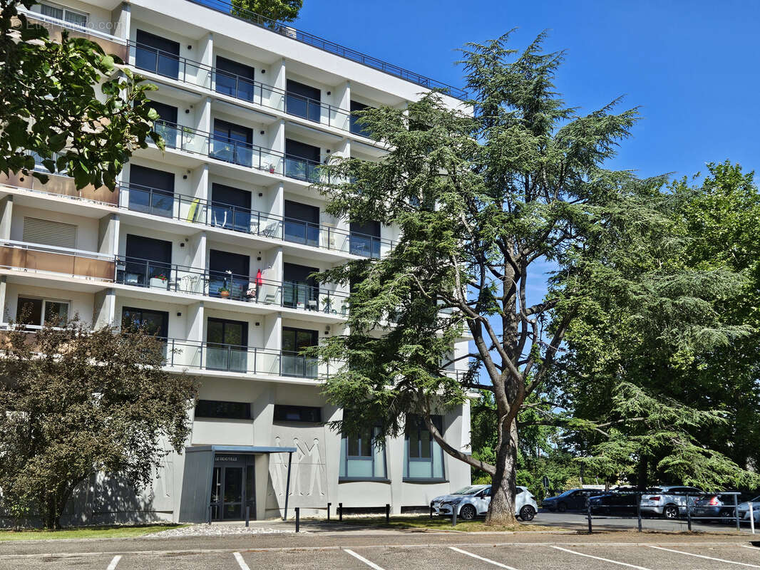 Appartement à BELLERIVE-SUR-ALLIER