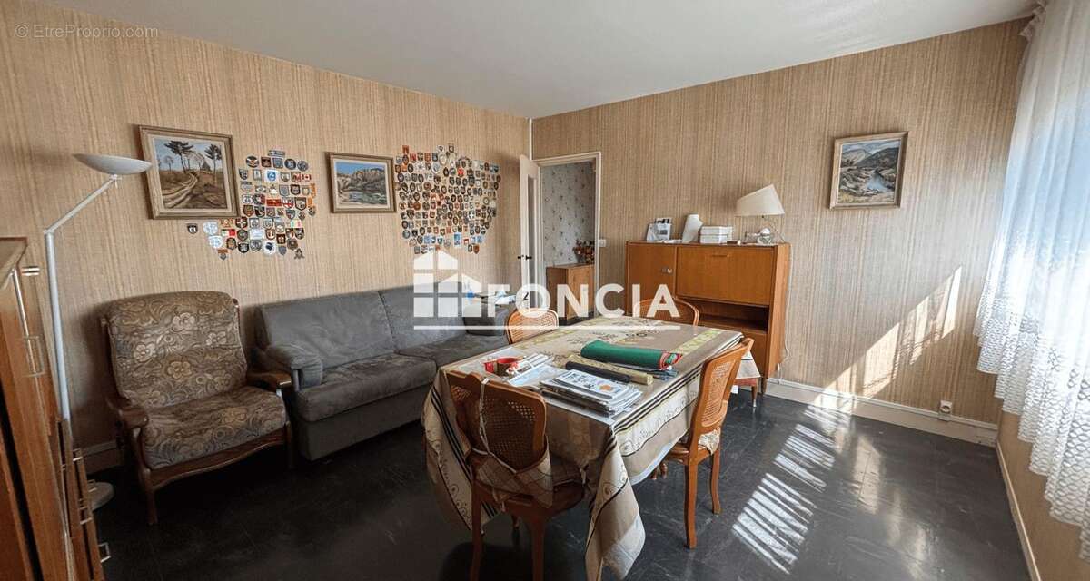 Appartement à CHATELLERAULT