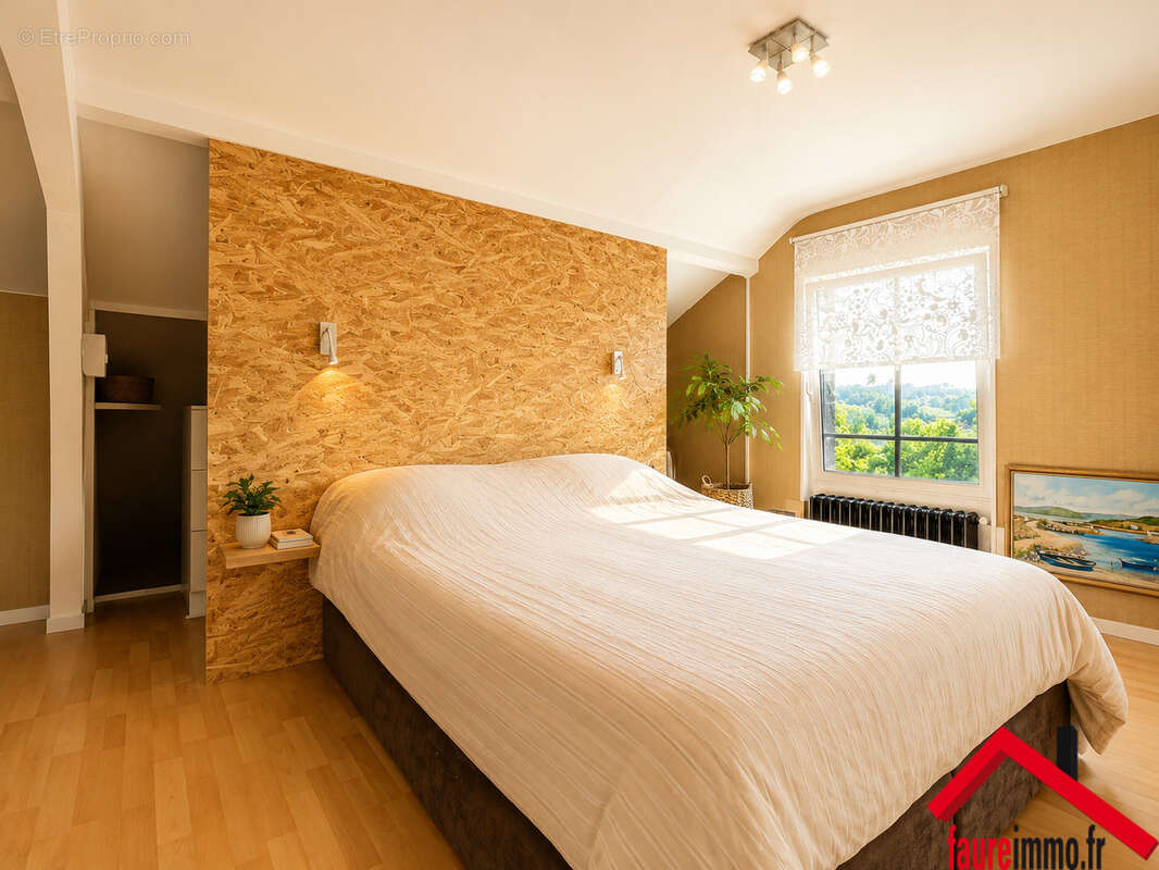 Maison a Brive-La-Gaillarde - photo 5