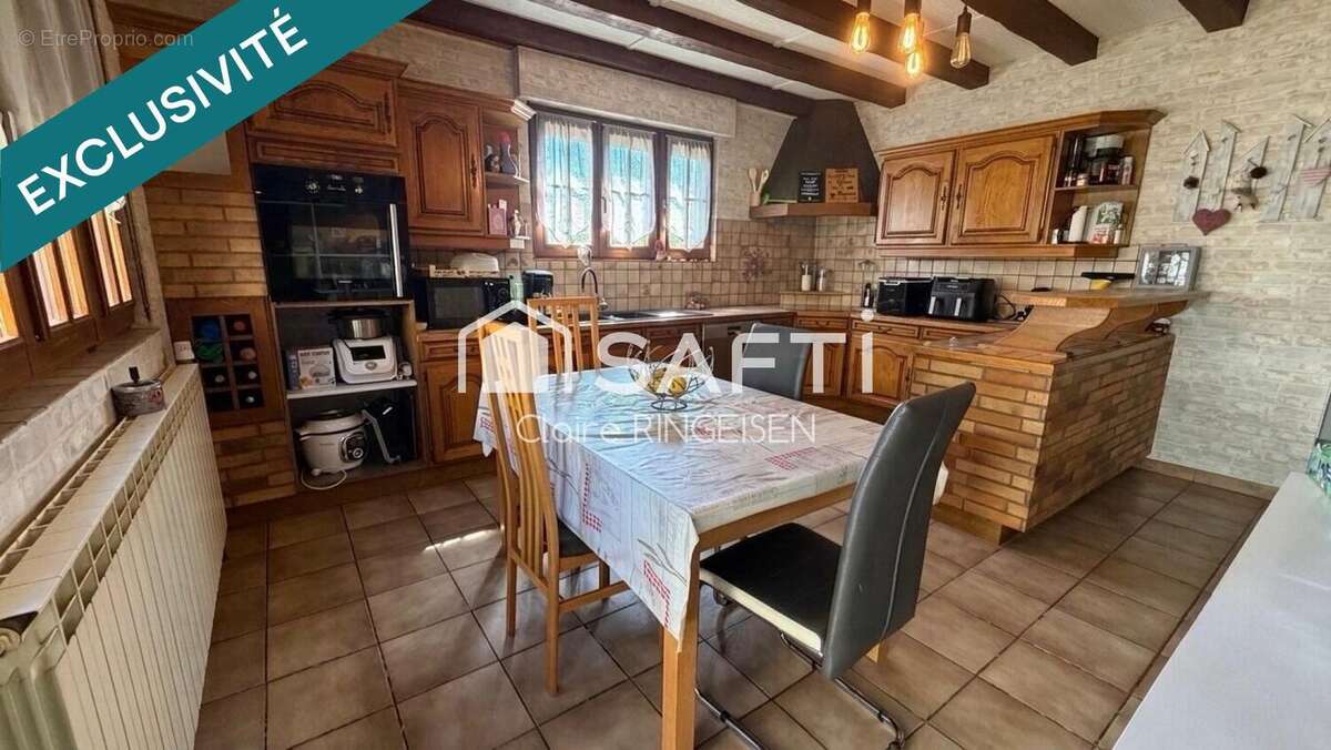 Maison 157 m² à Le Val-De-Gueblange  - photo 3