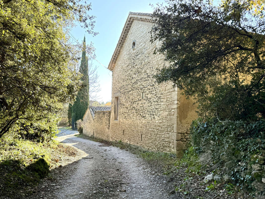 Maison à GRIGNAN