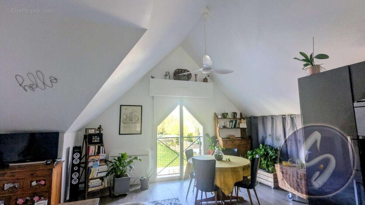 Appartement à SAINTE-LUCE-SUR-LOIRE