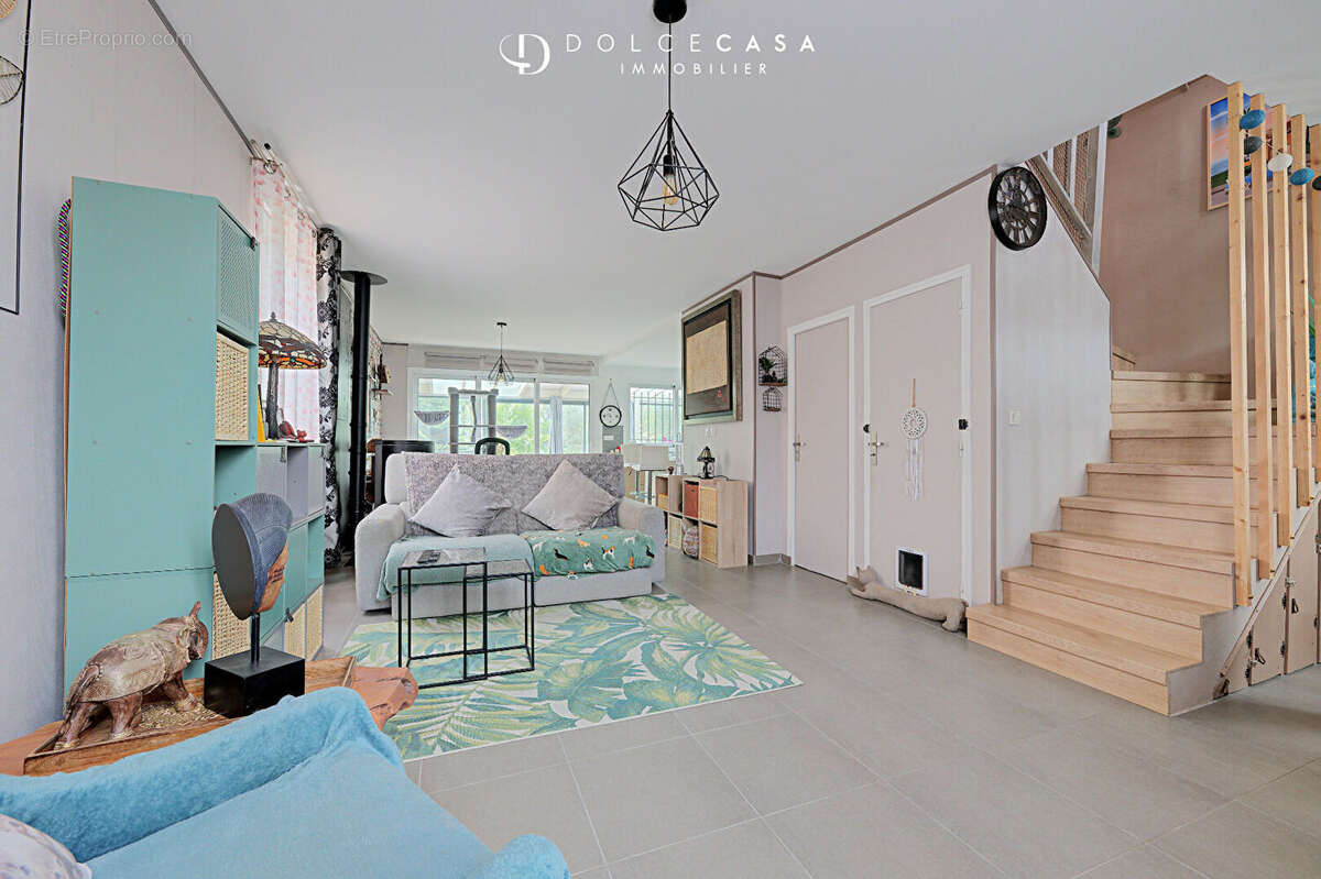 Maison à LE PERREUX-SUR-MARNE