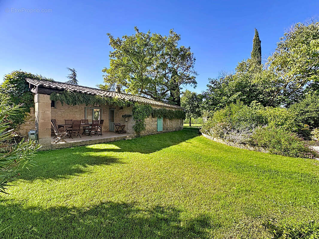 Maison à UZES