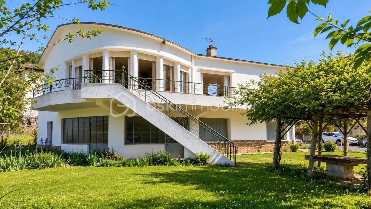 Maison à SAINT-PONS-DE-THOMIERES