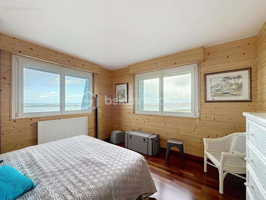 Appartement à HAUTEVILLE-SUR-MER