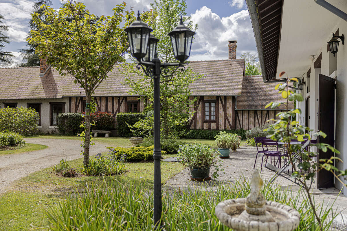Maison à LIGNY-LE-RIBAULT