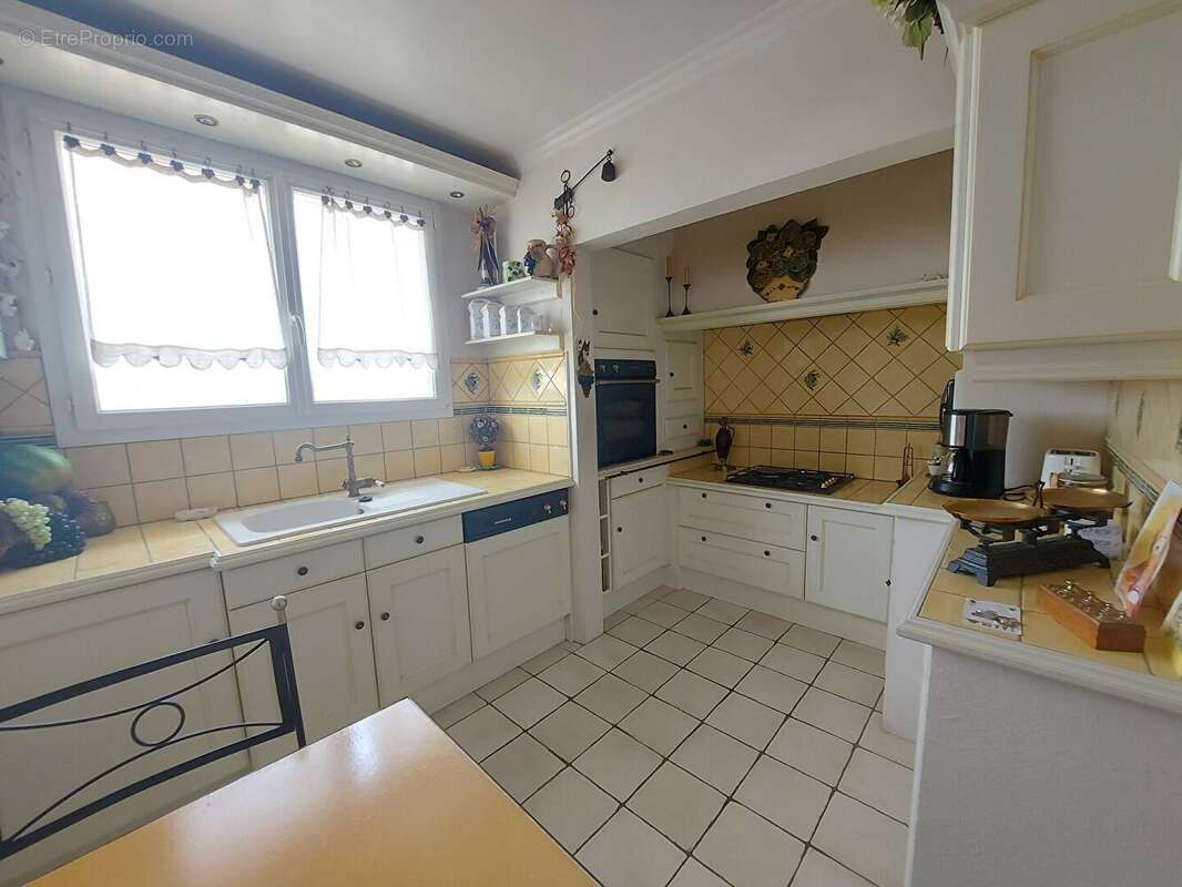 Appartement à MANTES-LA-JOLIE