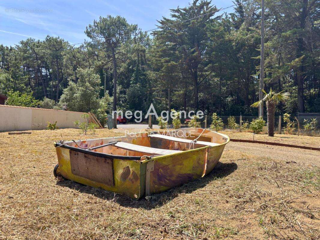 Maison de plain pied - 107 m² - Olonne - sur - Mer - photo 8