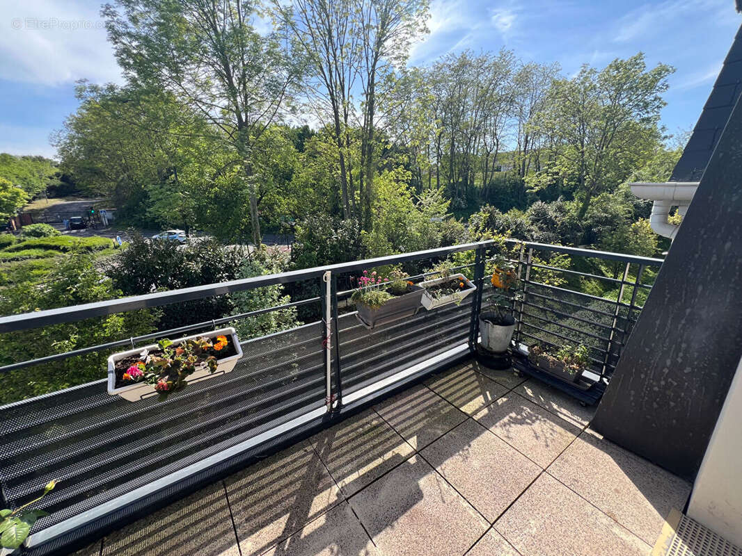 Appartement à SAINT-BRICE-SOUS-FORET