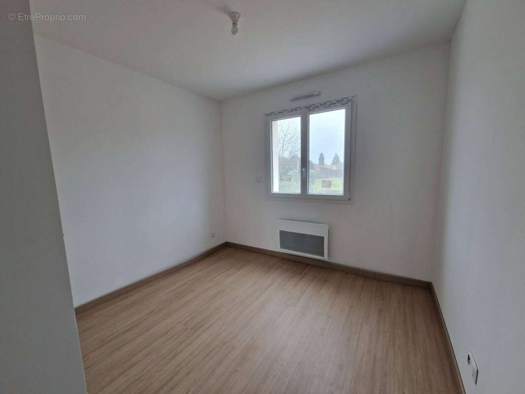 Maison 80 m² à Chenevieres  - photo 9