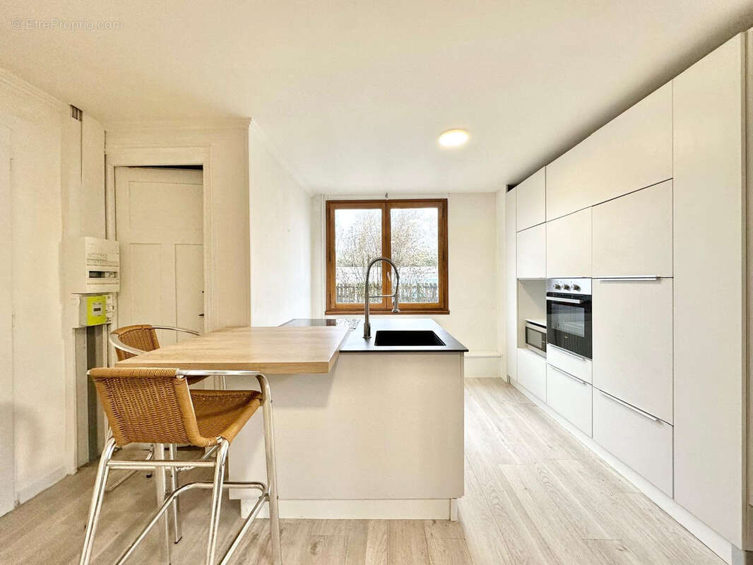 Appartement à QUINTAL