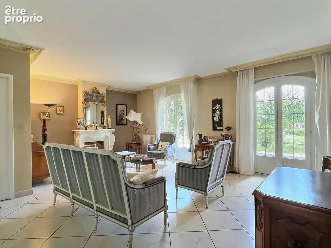 Maison familiale de plain-pied de 175 m2 sur parc arboré de 2500 m2 - photo 13