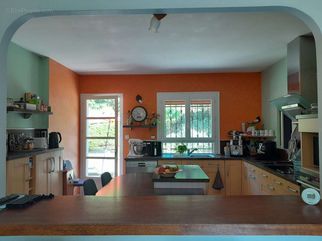 Maison de plain pied sur sous sol complet.. - photo 7