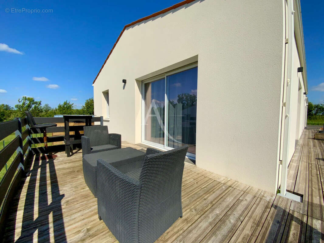 Maison à PONS
