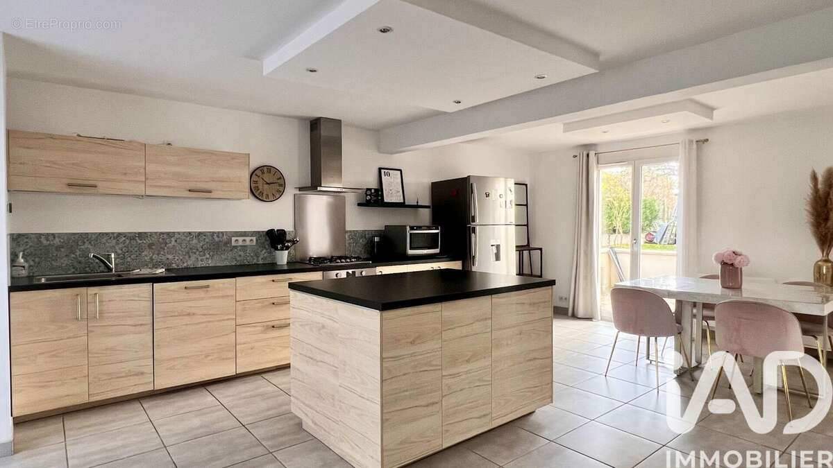 Photo 4 - Maison à BOISSY-LE-CHATEL