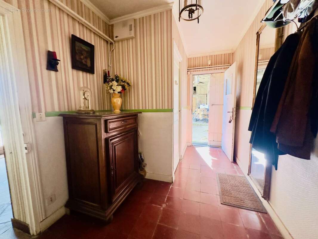 Maison à LAMONZIE-SAINT-MARTIN