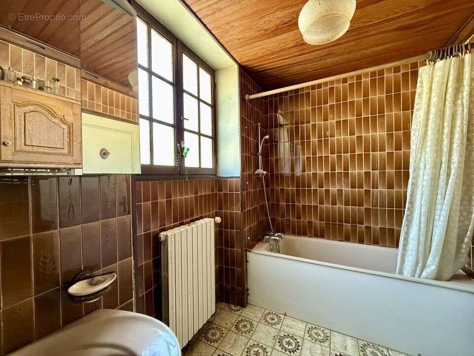Fermette à vendre à Donnemarie-Dontilly (77520) - 3 chambres - photo 5