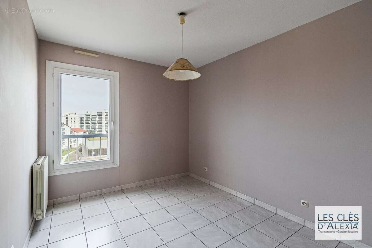 Appartement à LYON-8E