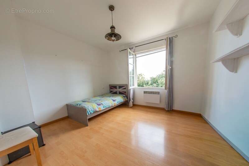 Maison à SAINT-CHINIAN