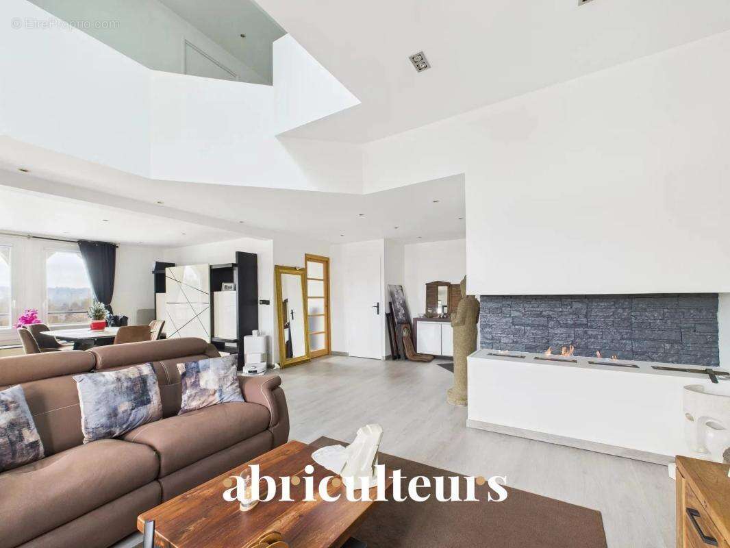 Appartement à CERGY