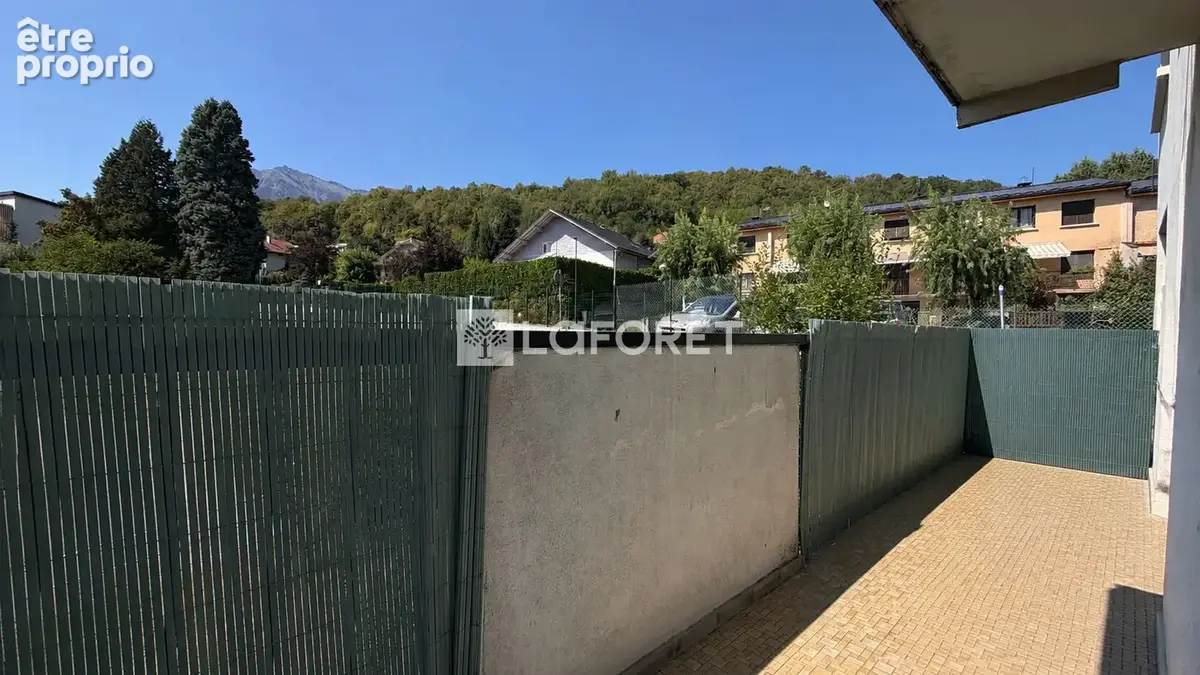 Appartement 65 M² -2 CHAMBRES  à vendre en centre-ville d'Albertville - photo 5