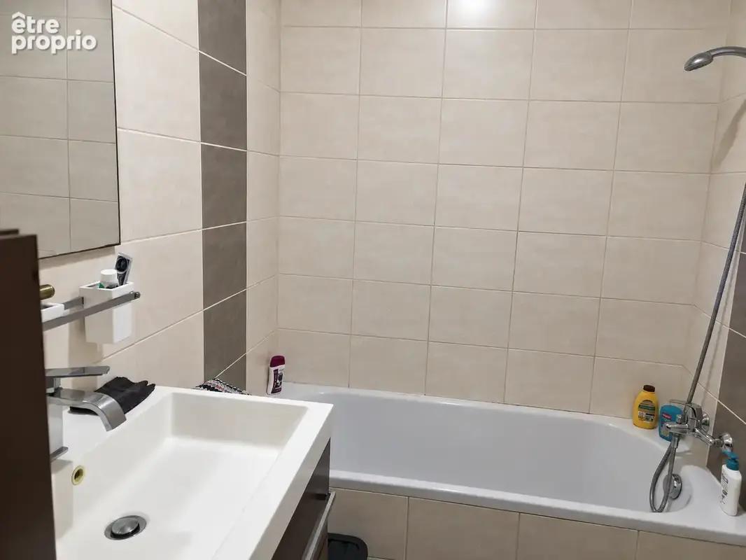 Spécial investisseur   studio vendu loué   locataire sérieux en place depuis 2018 - photo 4